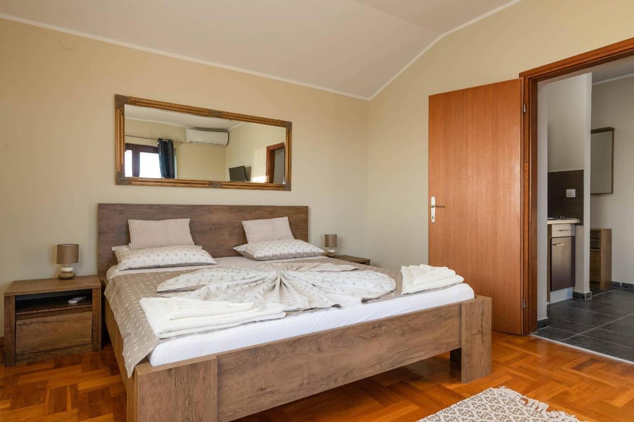 Villa Zorica Porec Esterno foto