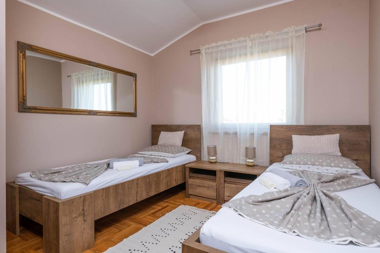 Villa Zorica Porec Esterno foto