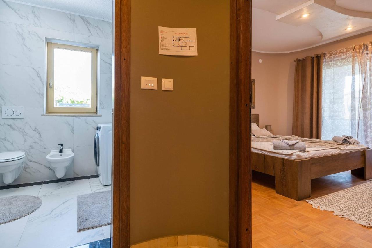 Villa Zorica Porec Esterno foto