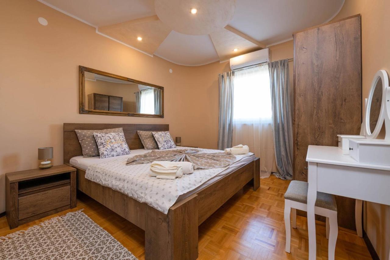 Villa Zorica Porec Esterno foto