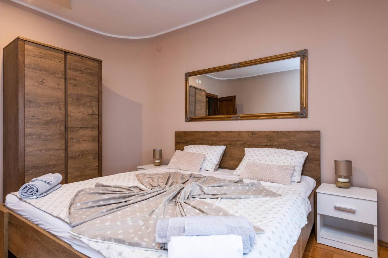 Villa Zorica Porec Esterno foto